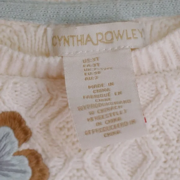 Cynthia Rowley Girls 3T Cream Cable Knit Floral Embroidered Sweater - Picture 4 of 5